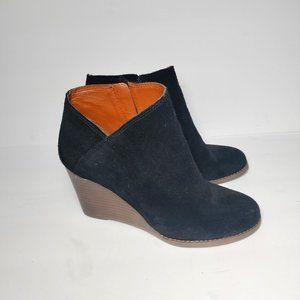 Lucky Brand Black Yakeena Suede Wedge Boots/Booties size 8M